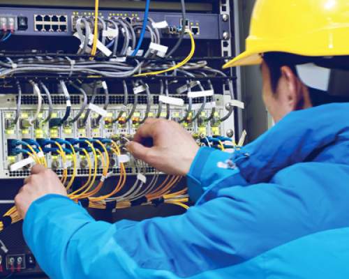 5d49a60e301668549850ad4f_outside-plant-engineer_1750854657
